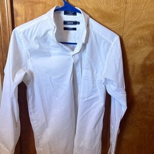 Izod White Men's Long-Sleeve Casual Button-Down Shirt